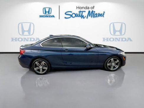 Used 2017 BMW 230i Coupe image 8