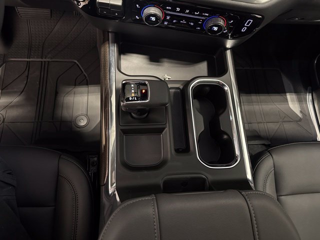 New 2026 Chevrolet Silverado 1500 RST w/ Redline Edition AWD/4WD image 15
