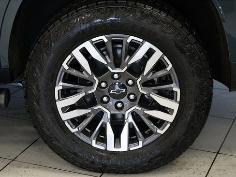 New 2026 Chevrolet Tahoe Z71 w/ Sun And Tow Package image 3