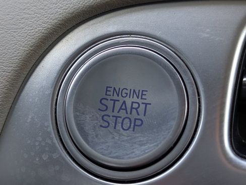 Used 2023 Hyundai Palisade Calligraphy image 31