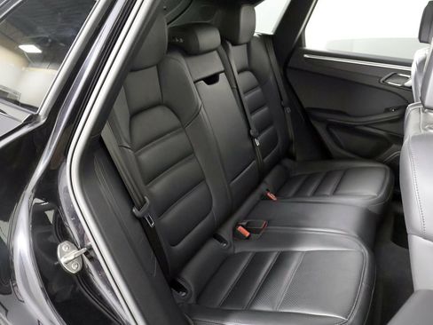 Used 2022 Porsche Macan GTS w/ Premium Package Plus image 35