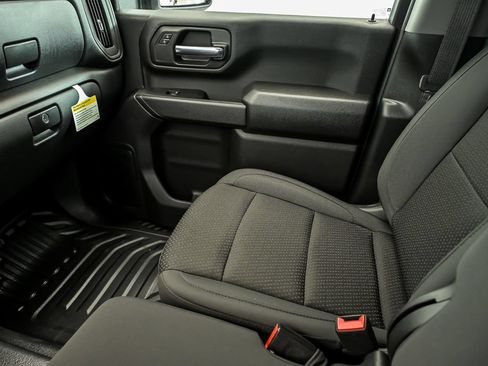 New 2026 GMC Sierra 2500 Pro AWD/4WD image 16