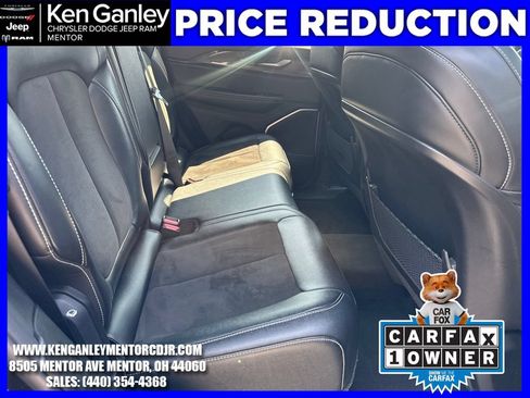Used 2023 Jeep Grand Cherokee Altitude AWD/4WD image 25