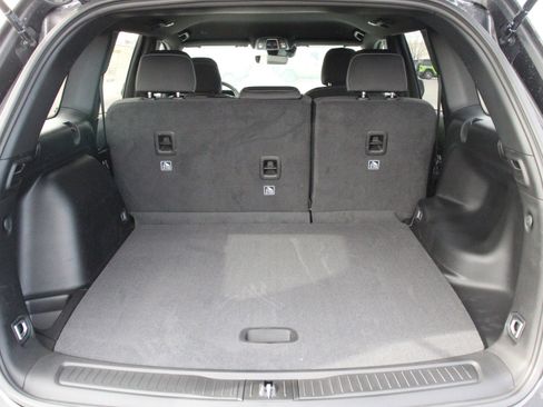 New 2026 Jeep Grand Cherokee Laredo AWD/4WD image 24
