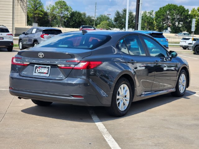 Used 2025 Toyota Camry LE FWD image 7