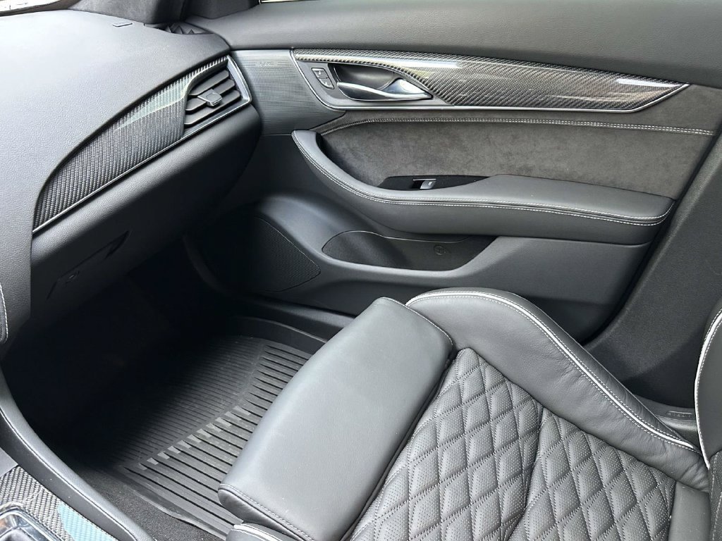 Used 2025 Cadillac CT5 V Blackwing w/ Parking Package RWD image 29