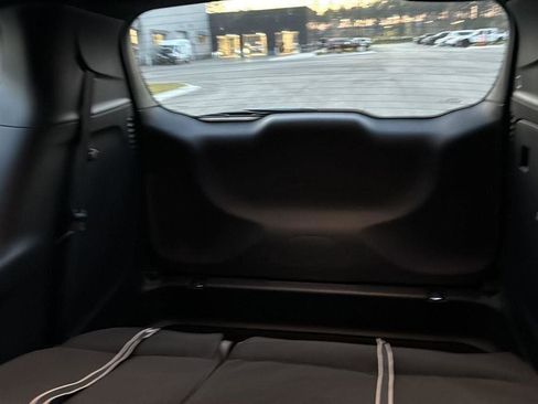 New 2026 Chrysler Pacifica Select image 24