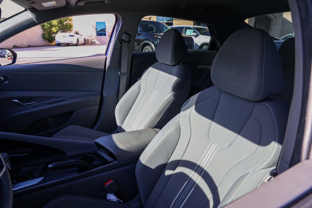 Used 2024 Hyundai Elantra SEL FWD image 16