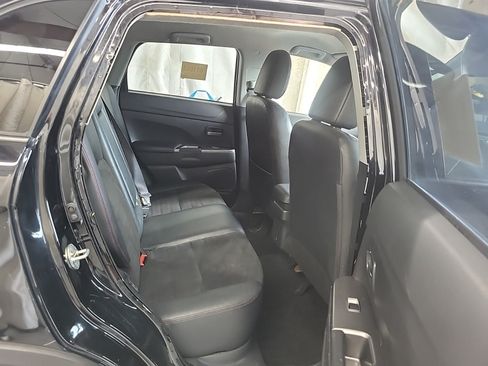 Used 2023 Mitsubishi Outlander Sport ES AWD/4WD image 13
