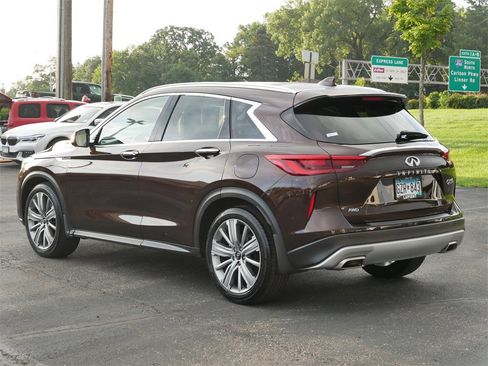 Used 2021 INFINITI QX50 Sensory image 4
