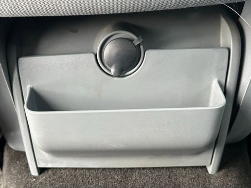 Used 2012 Ford F150 XLT w/ XLT Chrome Pkg image 22