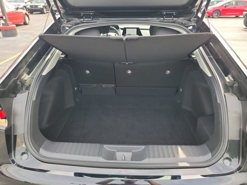 Used 2025 Toyota Prius LE FWD image 8
