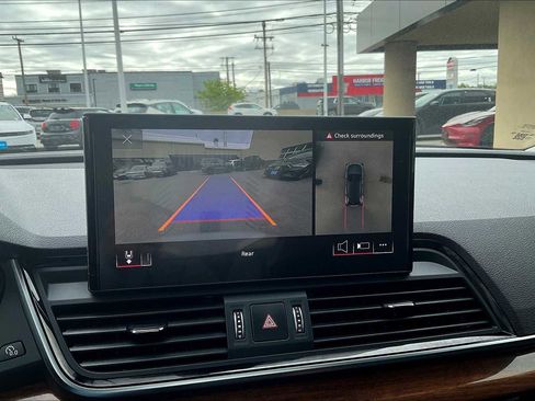 Used 2022 Audi Q5 2.0T Premium Plus w/ Premium Plus Package image 19