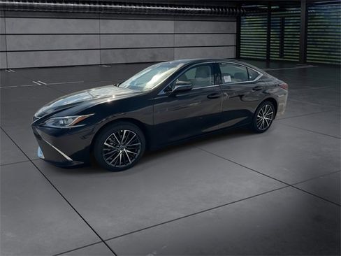 New 2025 Lexus ES 350 w/ Premium Package image 4