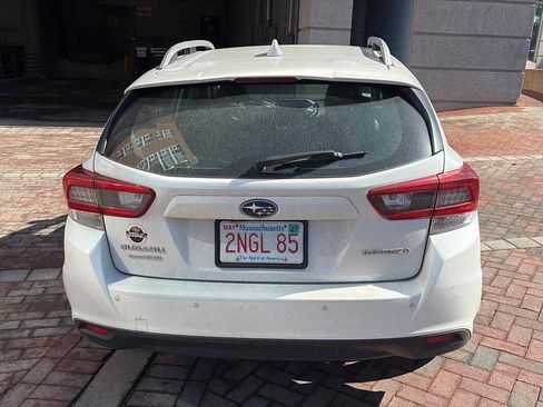 Used 2020 Subaru Impreza 2.0i Limited image 8