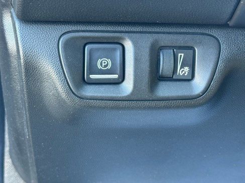 Used 2017 GMC Acadia Denali w/ Technology Package image 17