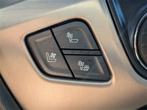 Used 2019 GMC Sierra 3500 Denali image 32