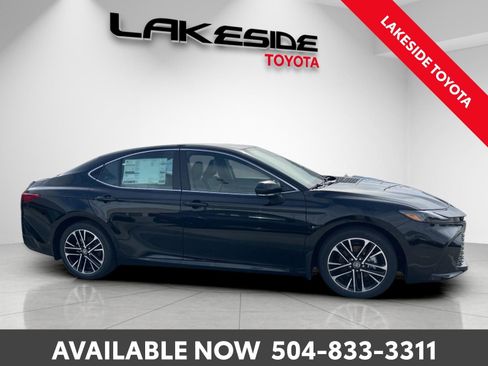 New 2026 Toyota Camry XLE image 7