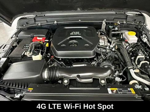 Used 2021 Jeep Wrangler Rubicon AWD/4WD image 26
