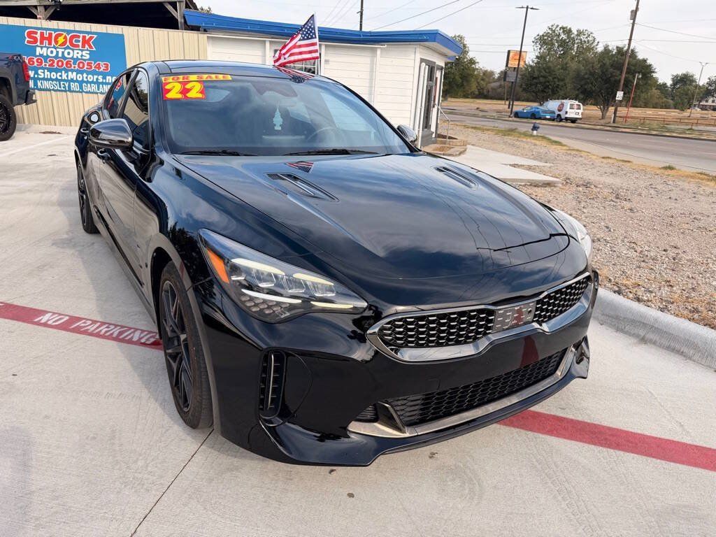 Used 2022 Kia Stinger GT-Line w/ Sun & Sound Package RWD image 6