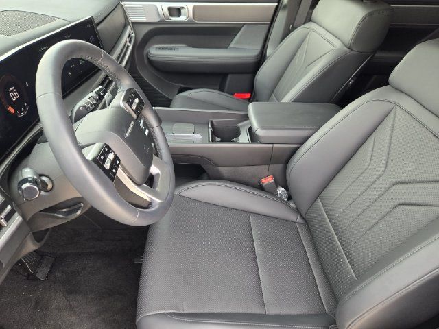 Used 2026 Hyundai Santa Fe SEL FWD image 7