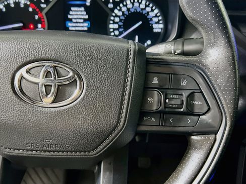 Used 2025 Toyota Tundra SR w/ SR Tow Package AWD/4WD image 18