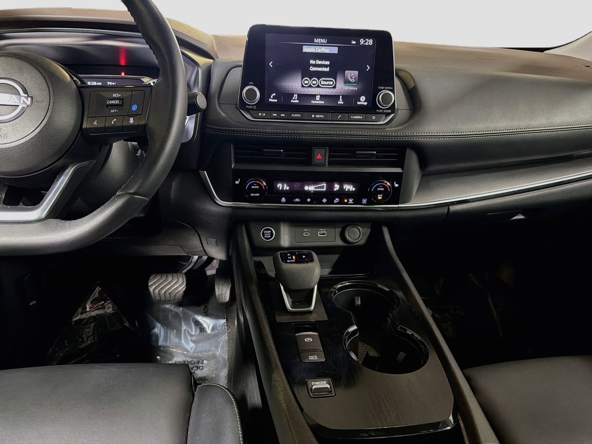 Used 2023 Nissan Rogue SV w/ SV Premium B Package FWD image 18