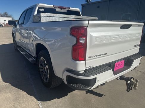 Used 2024 Chevrolet Silverado 1500 High Country image 9