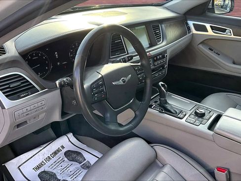 Used 2017 Genesis G80 3.8 w/ Option Group 03 image 14