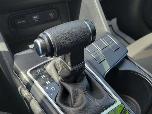 Certified 2024 Kia Sportage LX FWD image 30
