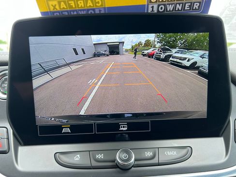 Used 2025 Chevrolet Blazer LT AWD/4WD image 37