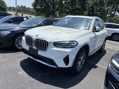 Used 2022 BMW X3 xDrive30i w/ Convenience Package AWD/4WD image 12
