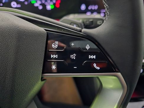 New 2025 Audi Q5 Premium image 18