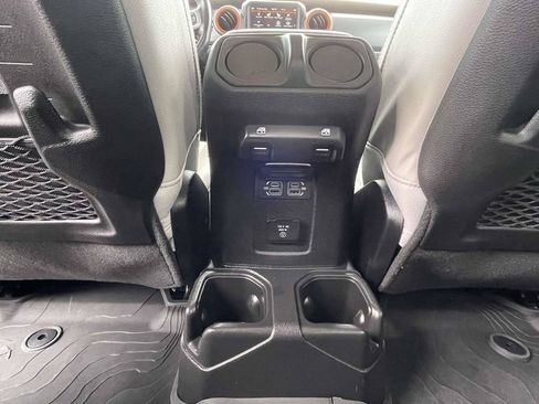 Used 2023 Jeep Gladiator Mojave w/ LED Lighting Group AWD/4WD image 14