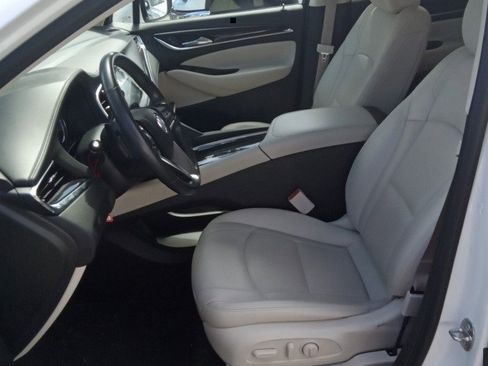 Used 2023 Buick Enclave Essence w/ Experience Buick Package image 2