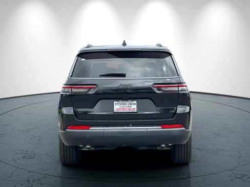 New 2026 Jeep Grand Cherokee L Limited AWD/4WD image 5