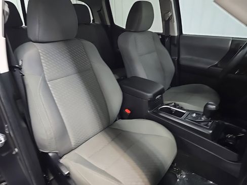 Used 2023 Toyota Tacoma SR image 14