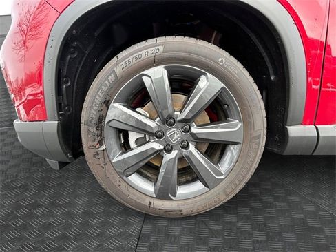 New 2025 Honda Pilot Sport image 13