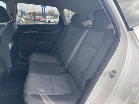 Used 2021 Kia Seltos LX image 5