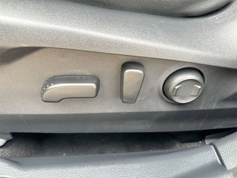 Used 2022 Subaru Outback Wilderness w/ Wilderness Package image 14