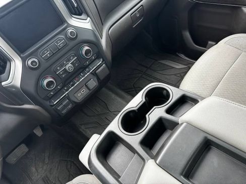Used 2021 Chevrolet Silverado 1500 LT w/ Fleet Comfort Package AWD/4WD image 13
