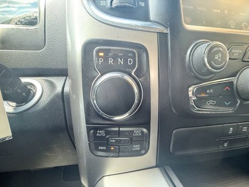 Used 2017 RAM 1500 Big Horn AWD/4WD image 28