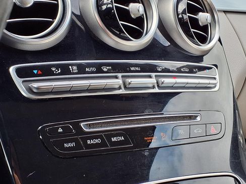 Used 2017 Mercedes-Benz C 300 4MATIC Cabriolet image 25