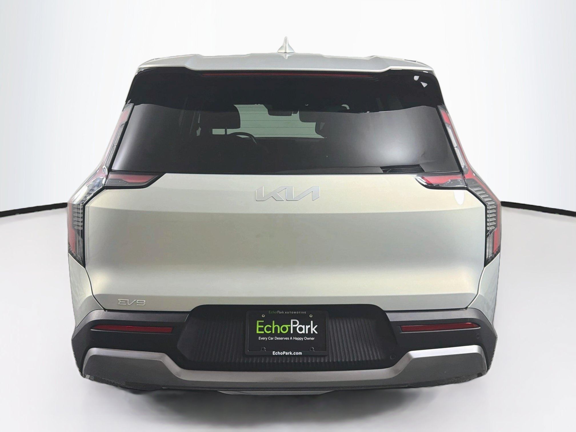 Used 2024 Kia EV9 Light Long Range RWD image 7