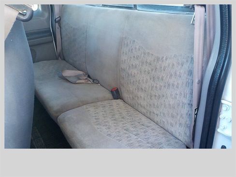 Used 2000 Ford F250 XL image 4