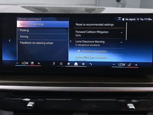 Used 2024 BMW X7 xDrive40i w/ Executive Package AWD/4WD image 40