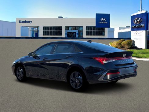 New 2026 Hyundai Elantra SEL Sport Premium FWD image 4
