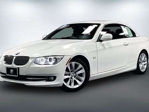 Used 2012 BMW 328i Convertible image 3