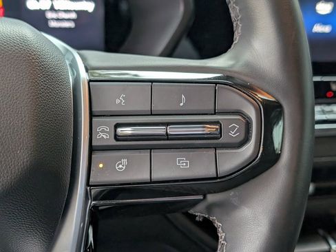 Used 2025 Chevrolet Colorado Trail Boss image 33