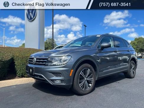 Used 2019 Volkswagen Tiguan SEL w/ 3rd Row Seat Package AWD/4WD image 1